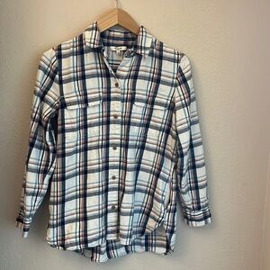 Madewell Long sleeve plaid flannel size S with pockets!